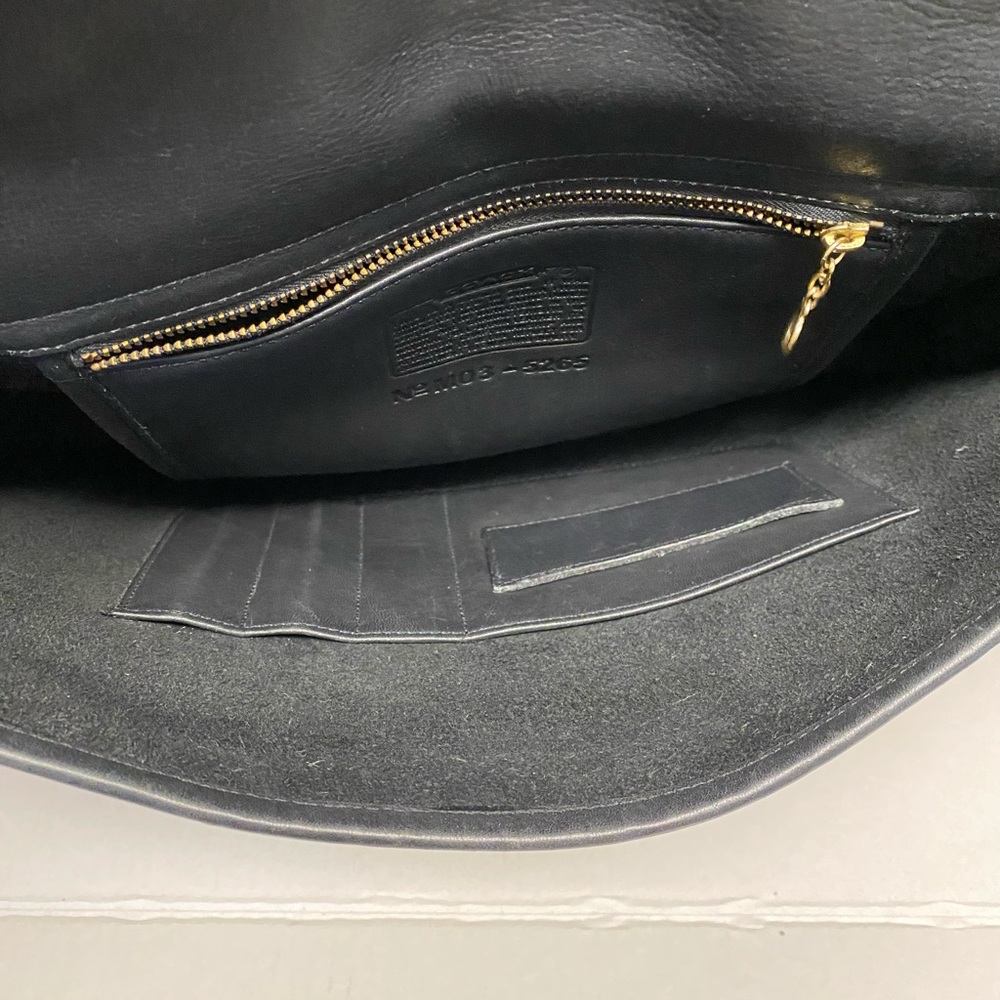Coach Classic All Leather Briefcase w/ Strap - Picture 10 of 15